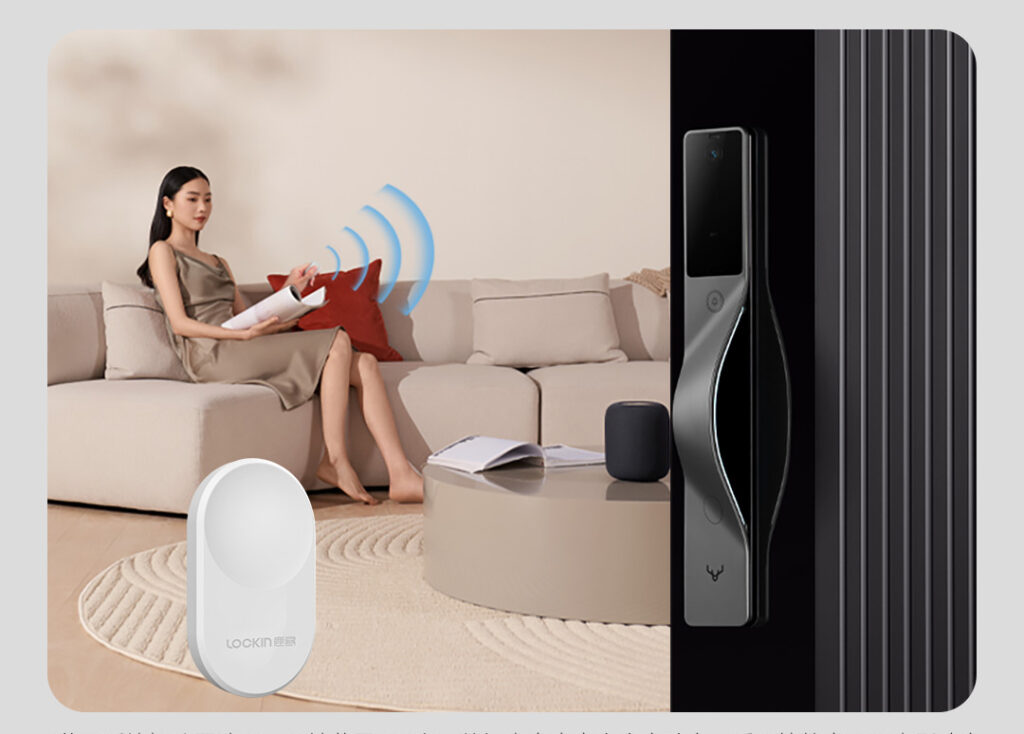 Khoa-cua-xiaomi-lockin-v5-max-2